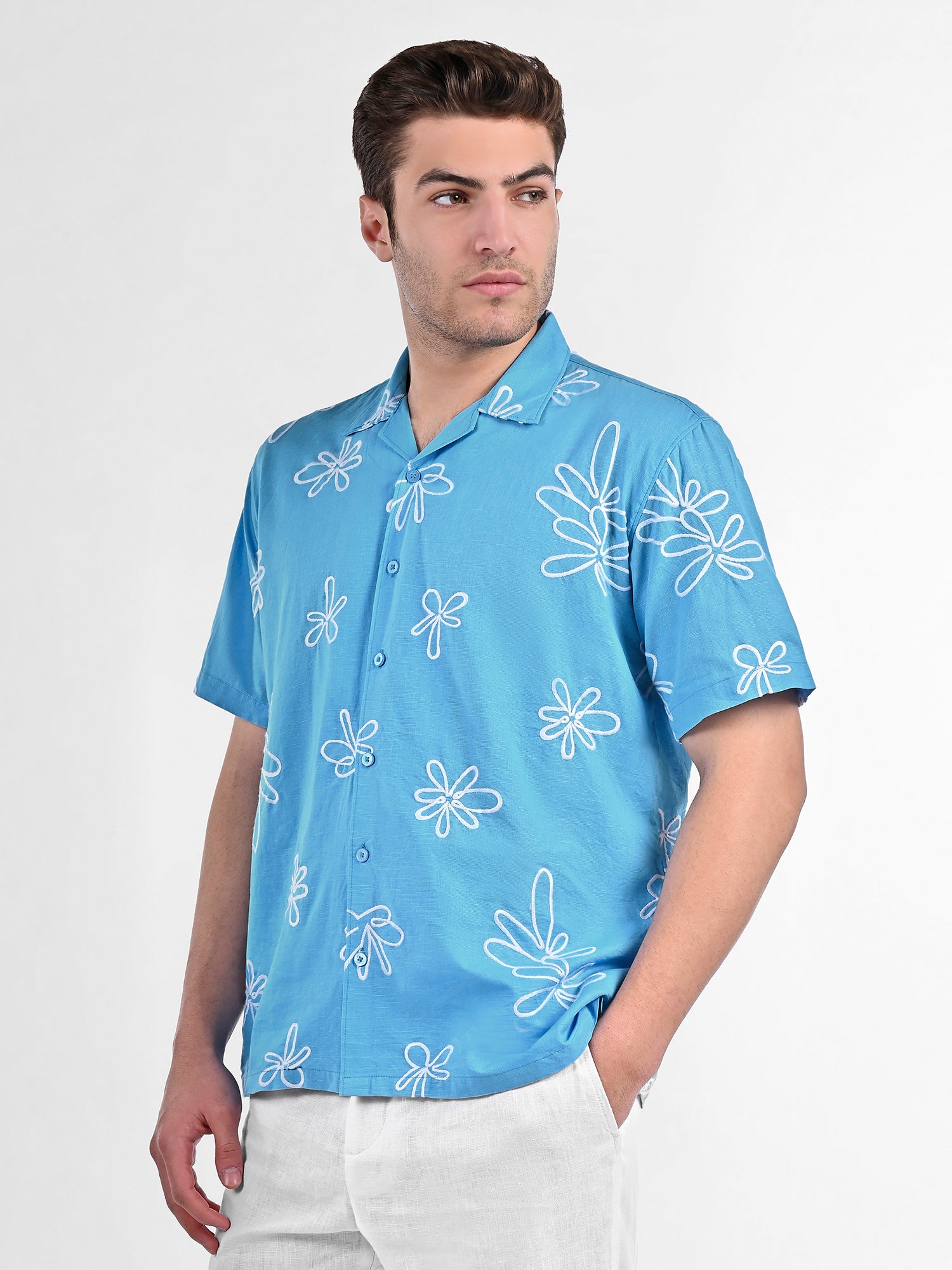 Box-Fit Floral Bloom Linen Shirt in Ocean Blue