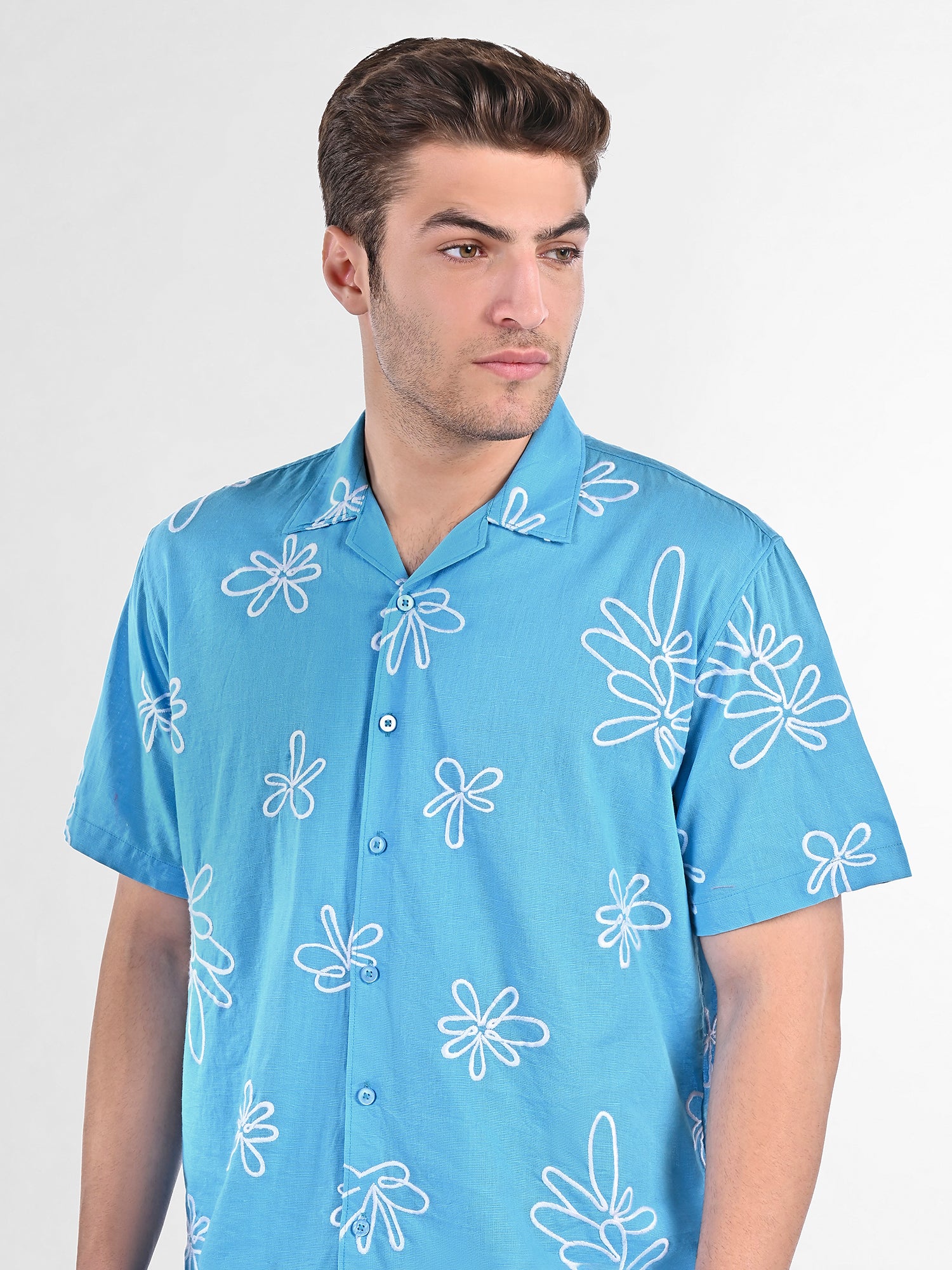 Box-Fit Floral Bloom Linen Shirt in Ocean Blue