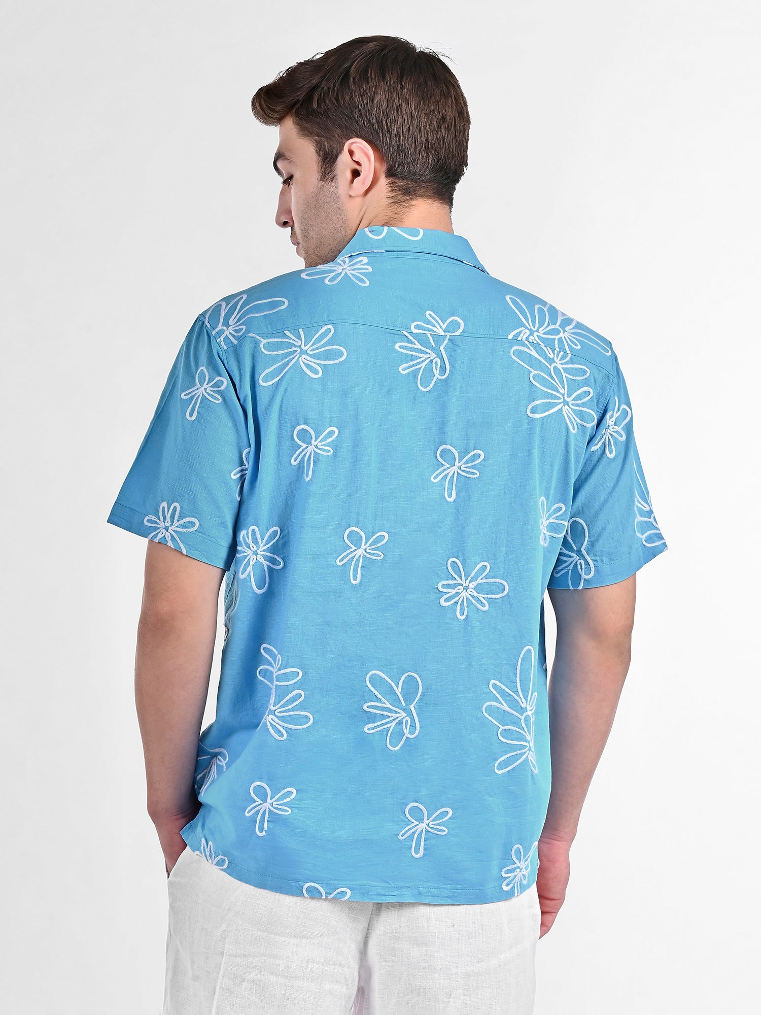 Box-Fit Floral Bloom Linen Shirt in Ocean Blue