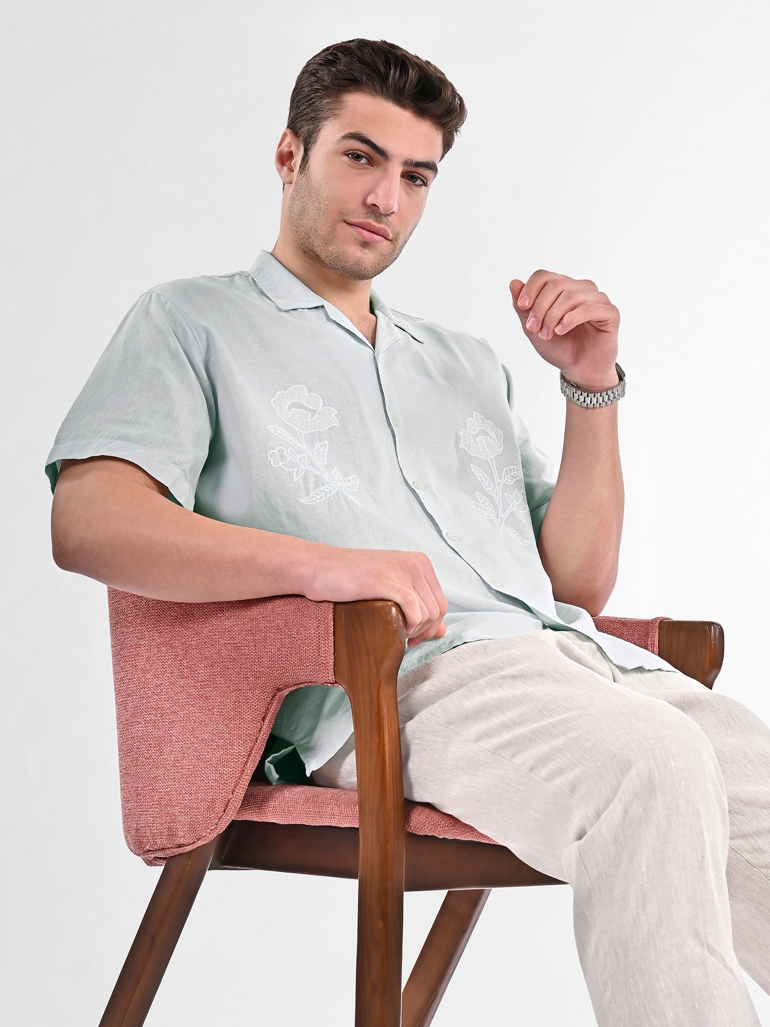 Botanic Bloom Box-Fit Embroidered Linen Shirt in Baby Blue