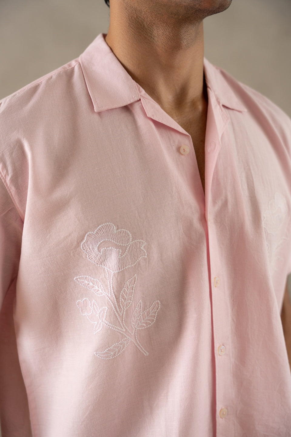 Botanic Bloom Box-Fit Embroidered Linen Shirt in Pearl Pink